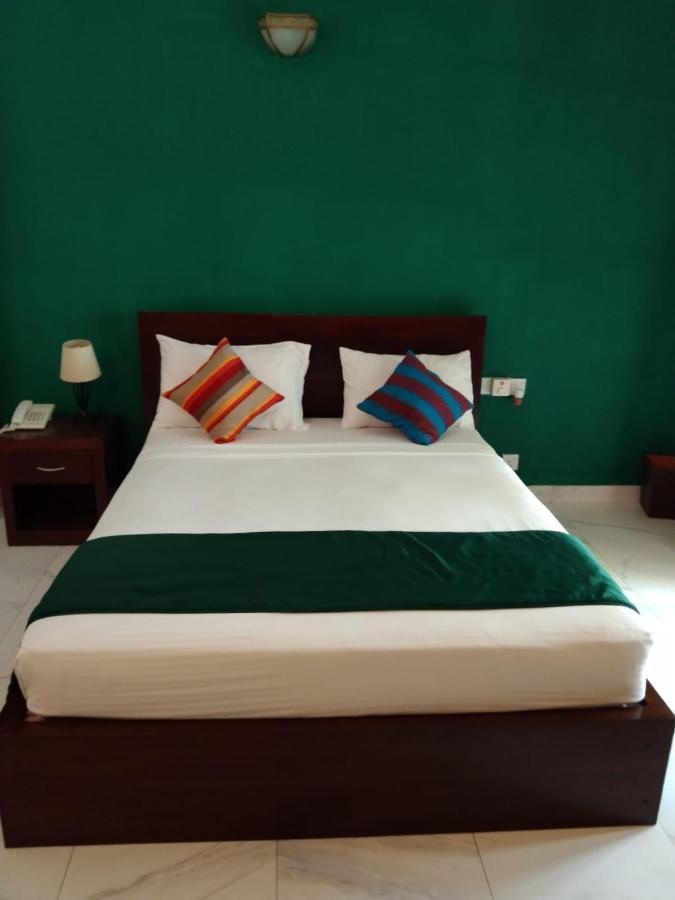 Ellen'S Place Colombo Esterno foto