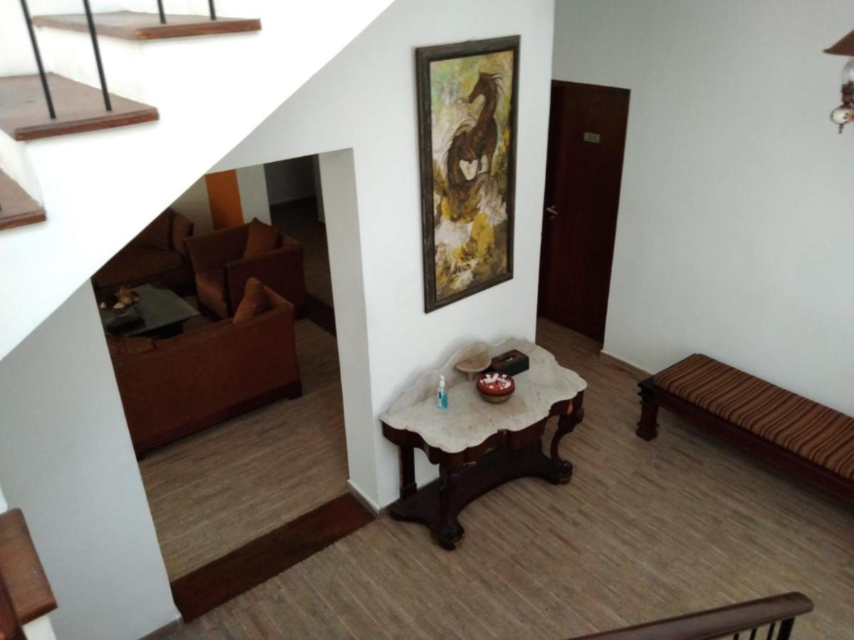 Ellen'S Place Colombo Esterno foto